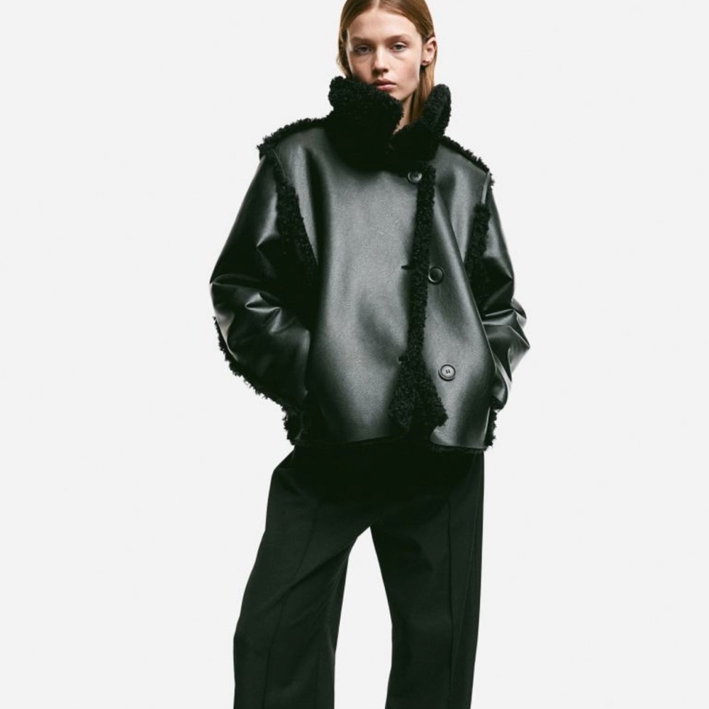 OVERSIZED VEGAN LEATHER JACKET/ SIZE S